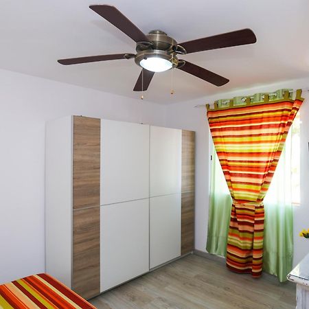 Punta Prima Roma Planet Costa Dorada Lejlighed La Pineda Eksteriør billede